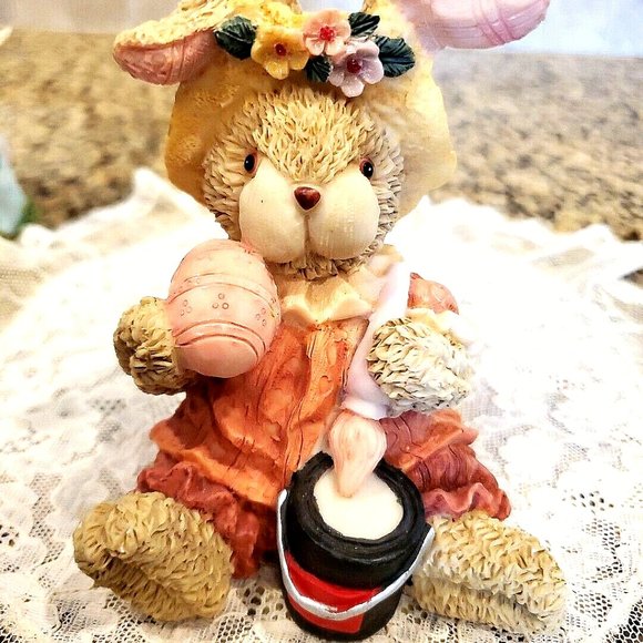 L@@K Set of 2 Cute Easter Bunny Rabbit Figurines, Momma, Baby & Child ~ Decor - Picture 7 of 7